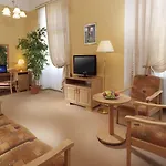 Savoy & Hotel 4*