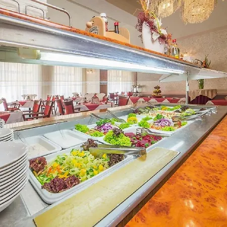 酒店 萨沃可豪泰spa酒店 4*