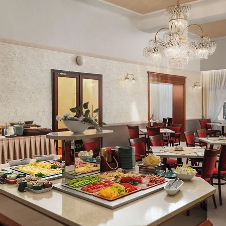 Savoy & Frantiskovy Lazne