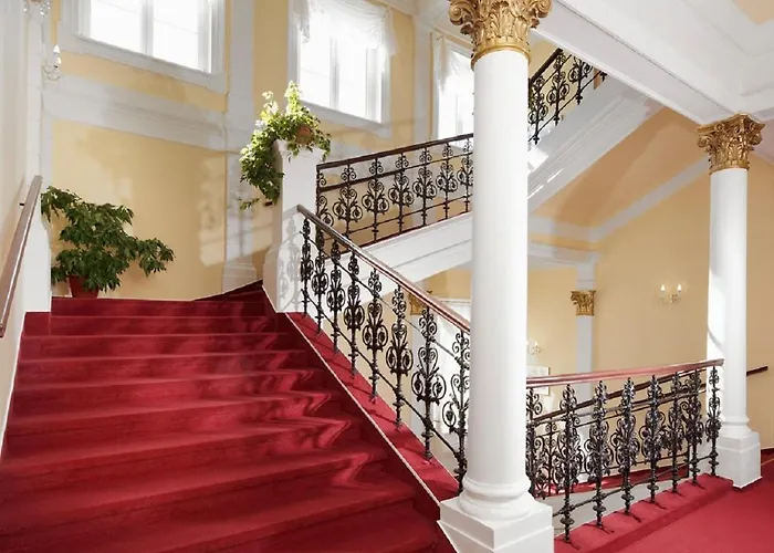 Savoy Spa&kurhotel Hotel